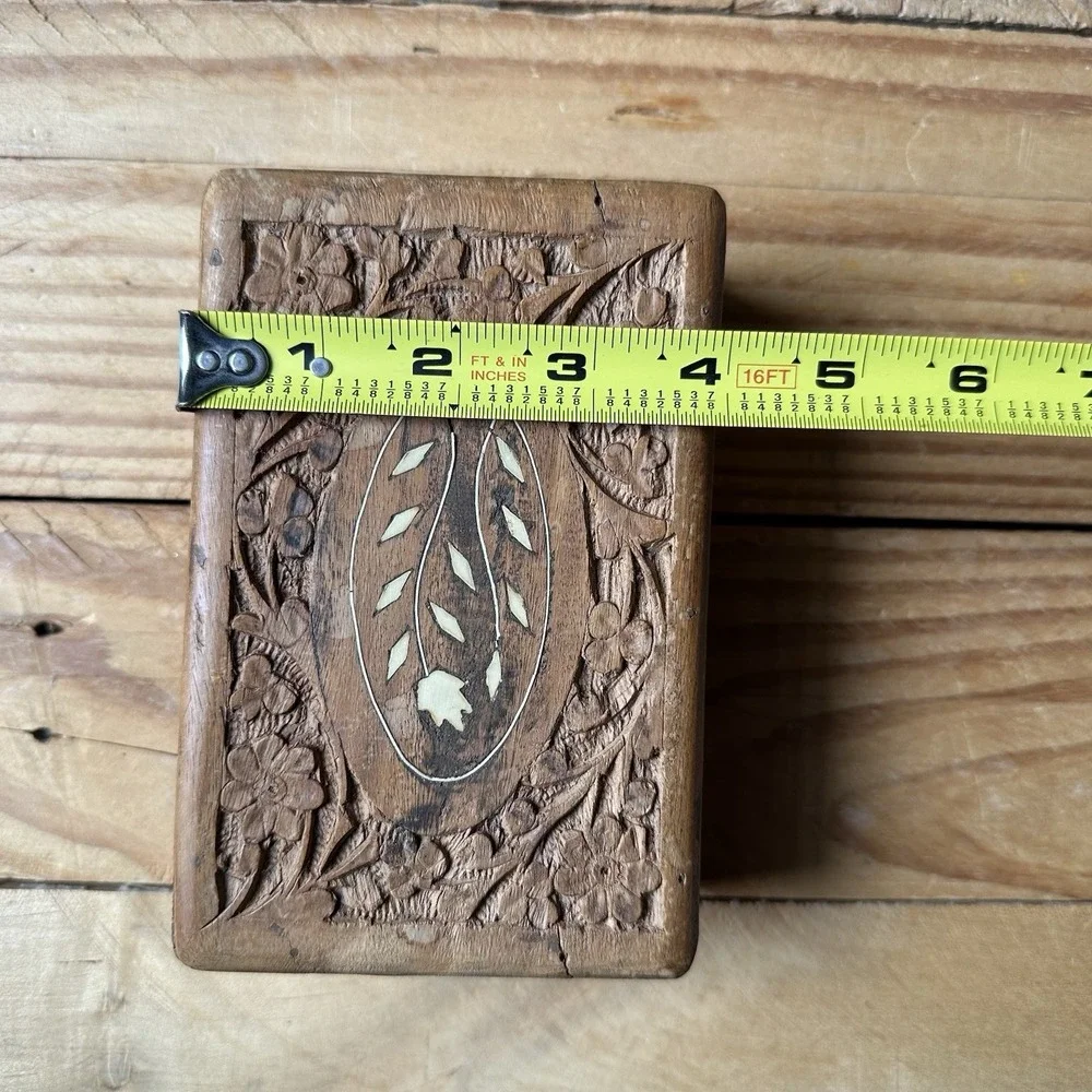 Vintage Carved Wooden Jewelry Box Floral Inlay Trinket Box Made‎ In India 6 Inch